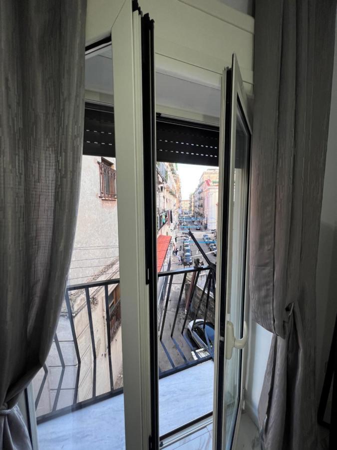 La Casa Di Ale 69 Apartment Naples Exterior photo